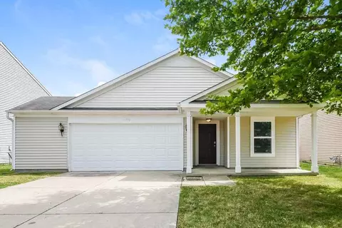 8039 Bach Dr, Indianapolis, IN 46239