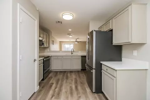 1315 W 17th Ave, Apache Junction, AZ 85120 photo 7