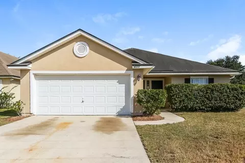 8077 Welbeck Ln, Jacksonville, FL 32244