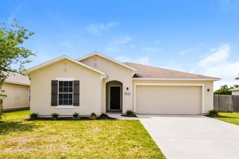 7532 Lirope St, Jacksonville, FL 32244