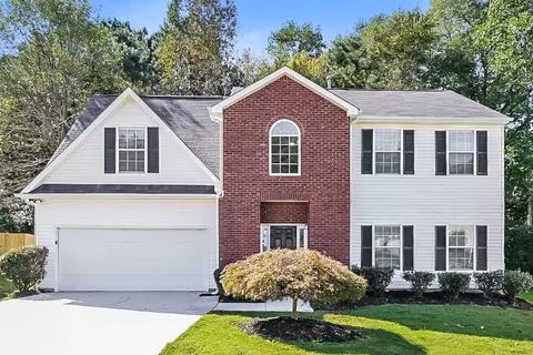1603 Blossom Dr, Atlanta, GA 30349