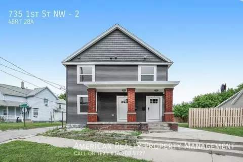 735 1st St NW #2, Grand Rapids, MI 49504