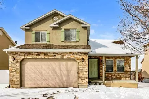 10543 N Sugarloaf Dr, Cedar Hills, UT 84062