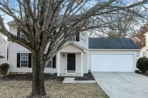 11437 Silverfield Ln, Charlotte, NC 28215
