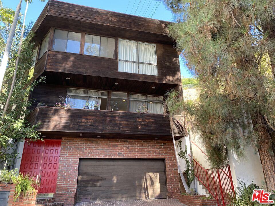 1631 Schuyler Rd, Beverly Hills, CA 90210 15 Photos MLS 47561262
