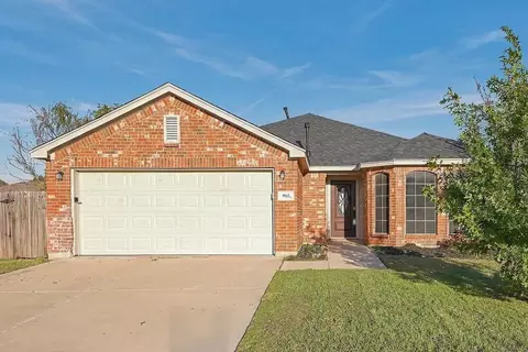 905 Marist Dr, Fort Worth, TX 76120