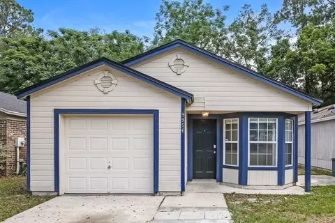 9956 Somerset Grove Ln, Jacksonville, FL 32222