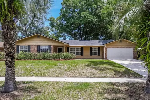 3933 Gumwood Dr W, Jacksonville, FL 32277