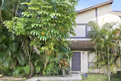 1780 Bayberry Dr, Pembroke Pines, FL 33024