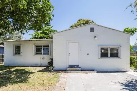 440 NW 106th St, Miami Shores, FL 33150