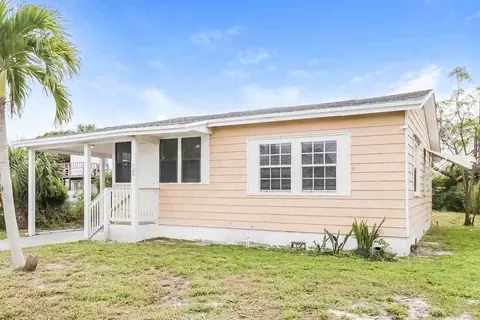 720 51st St, West Palm Beach, FL 33407