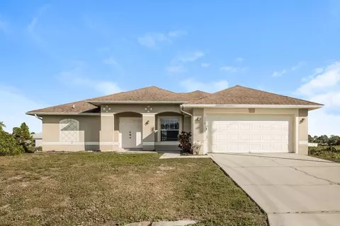 719 Roma Ave S, Lehigh Acres, FL 33974