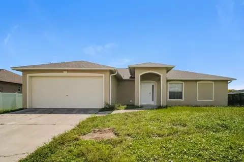 218 SW 11th Ave, Cape Coral, FL 33991
