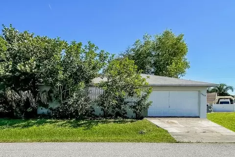 1329 SE 12th St, Cape Coral, FL 33990