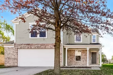 2046 Morning Light Ln, Greenwood, IN 46143