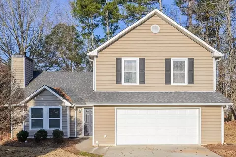 350 Paris Dr, Lawrenceville, GA 30043