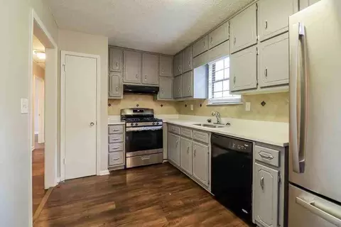 80 Allison Ct, Stockbridge, GA 30281 photo 7