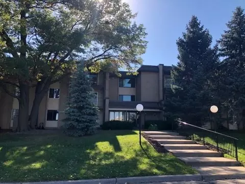 1620 Highway 36 W #108, Roseville, MN 55113