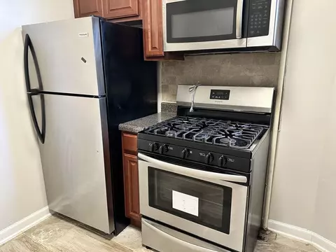146 Manhattan Ave #1, Jersey City, NJ 07307