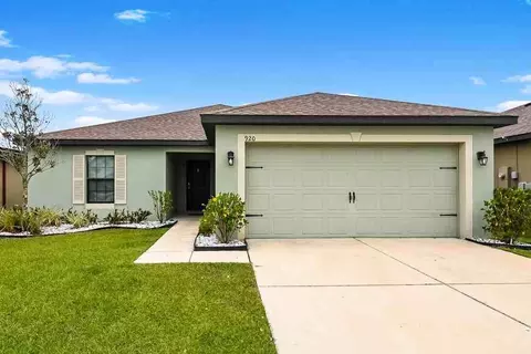 920 Wynnmere Walk Ave, Ruskin, FL 33570