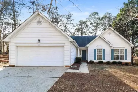 13113 Peacock Ln, Charlotte, NC 28215