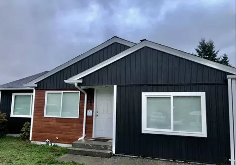 1105 Lafayette St S #2, Parkland, WA 98444