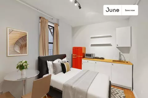 247 W 63rd St #5C, New York, NY 10023