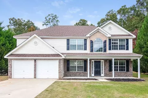 700 Lake Joyce Ln, Fairburn, GA 30213