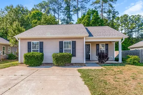 821 Skinner Dr, Raleigh, NC 27610
