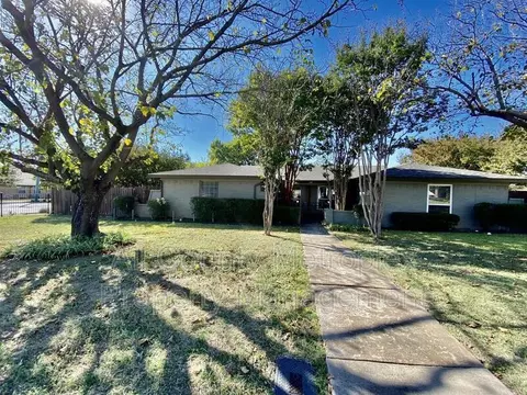 801 Irwin Dr #A, Hurst, TX 76053