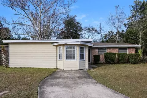 10827 Kuralei Dr, Jacksonville, FL 32246