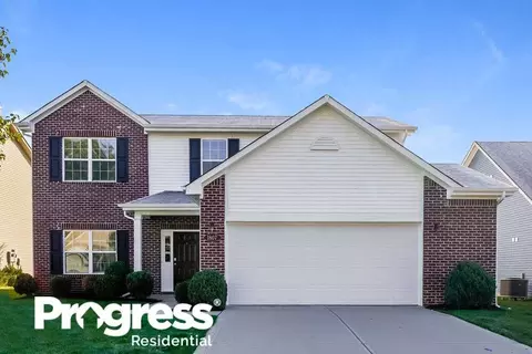 1807 Silverton Dr, Avon, IN 46123