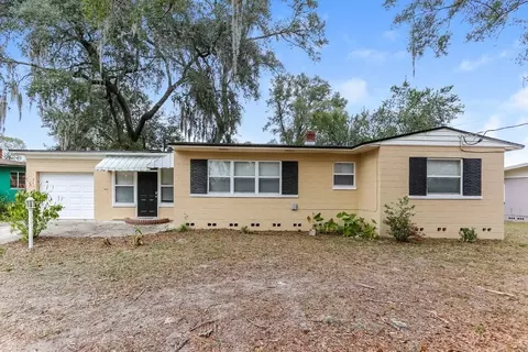 7812 Denham Rd E, Jacksonville, FL 32208