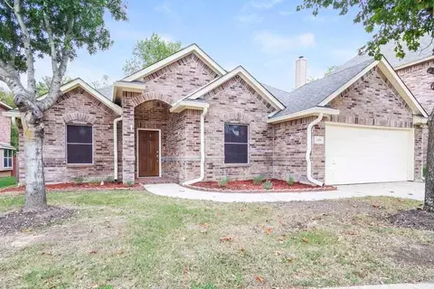 119 Chamblin Dr, Cedar Hill, TX 75104