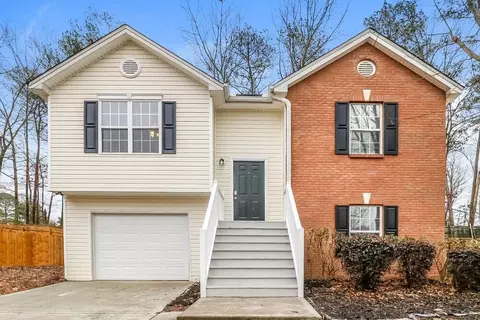 2394 Oakland Spring Dr, Snellville, GA 30039