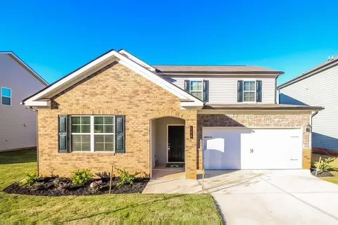 136 Hamilton Pointe Dr, Mcdonough, GA 30253