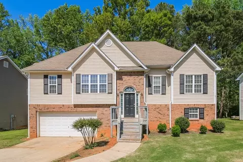 915 Castlerock Way, Mcdonough, GA 30253