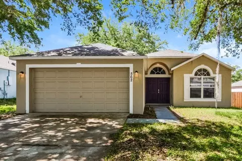 562 Wekiva Bluff St, Apopka, FL 32712