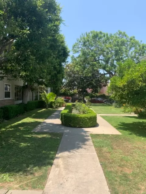 1214 S Bronson Ave, Los Angeles, CA 90019