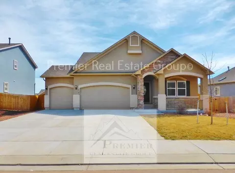 7503 Dutch Loop, Colorado Springs, CO 80925