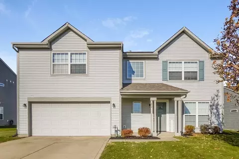476 Southern Pines Dr, Whiteland, IN 46184