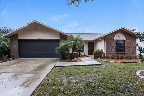 10086 Cheshunt Dr, Orlando, FL 32817