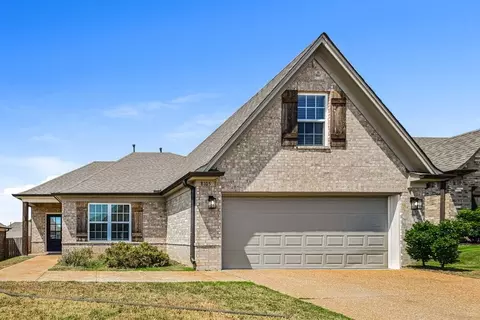 8105 Aiden Rd, Southaven, MS 38671
