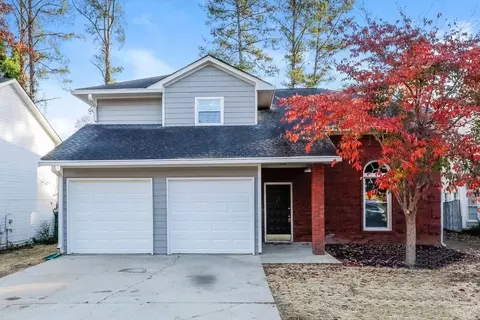 2104 Watercrest Cir, Lawrenceville, GA 30043