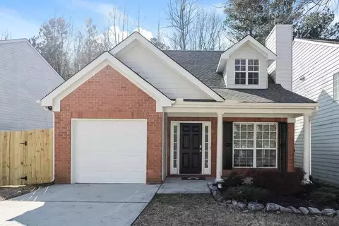 4423 Ravenwood Dr, Union City, GA 30291