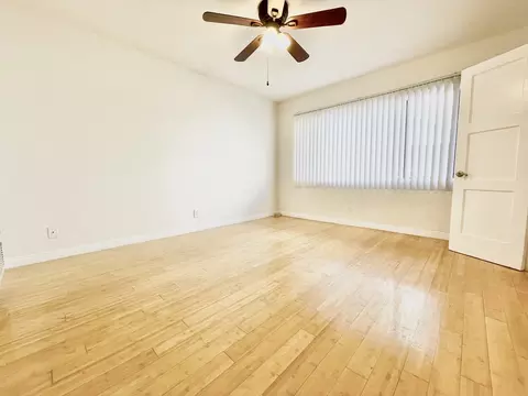 2589 S Sepulveda Blvd #3, Los Angeles, CA 90064