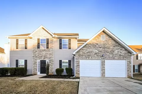 6657 Delaware Bnd, Fairburn, GA 30213