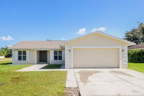 501 Maricopa Dr, Poinciana, FL 34758