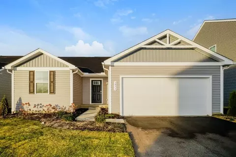 1971 Lake Crest Dr, Grove City, OH 43123