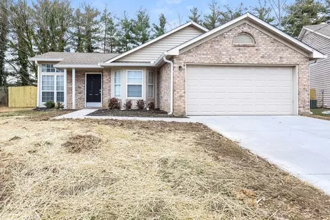 107 Northlake Dr, Hendersonville, TN 37075